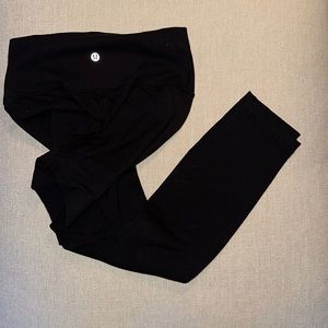 Lululemon Wunder Under ankle length leggings
